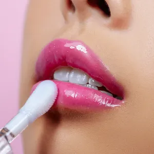 Colour Changing Lip Oil