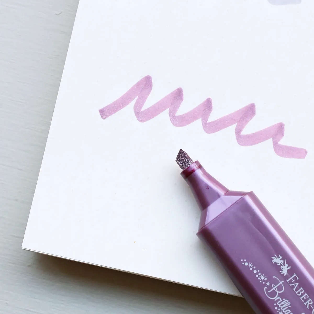 FABER-CASTELL HIGHLIGHTER // METALLIC RUBY