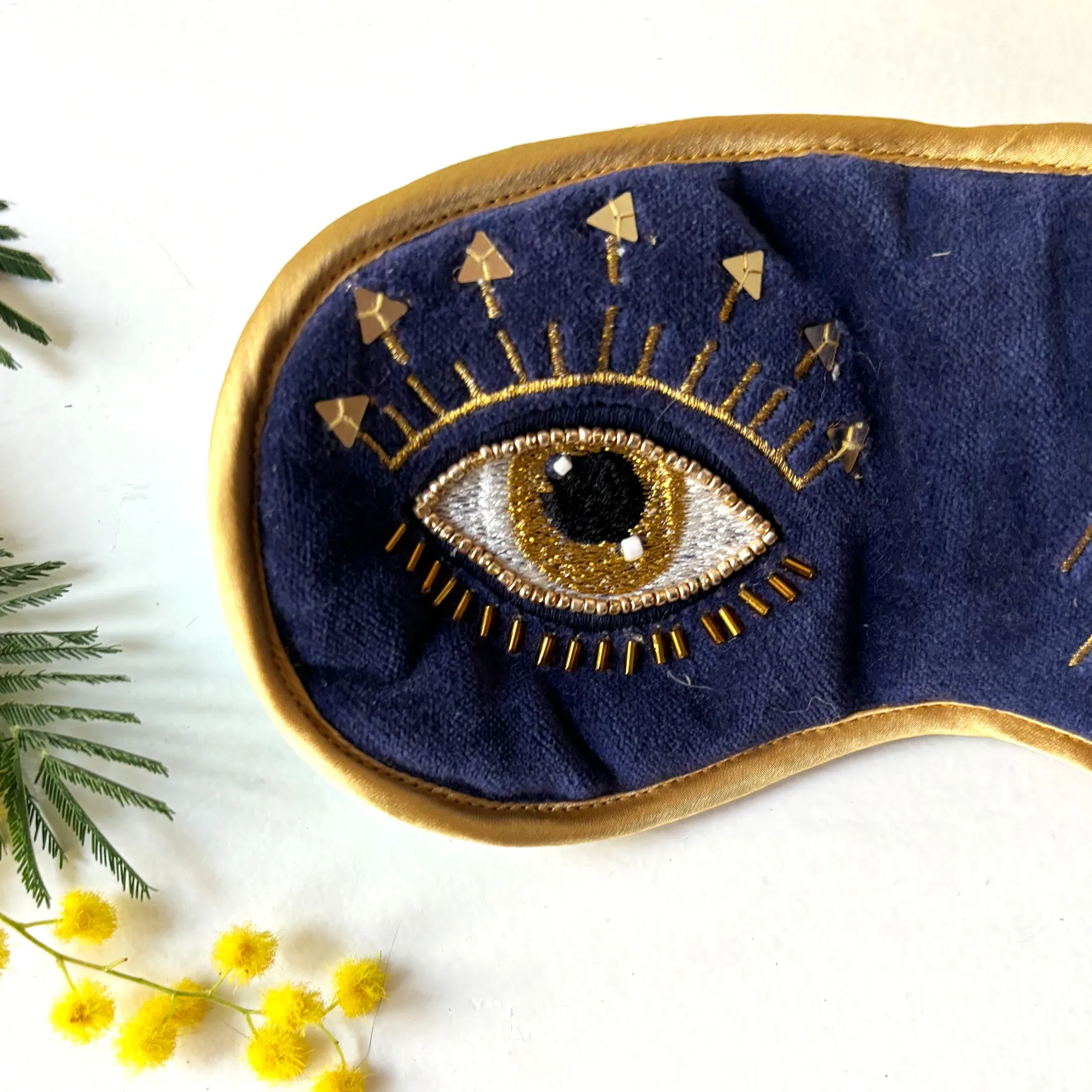 Glimmer Eye Mask