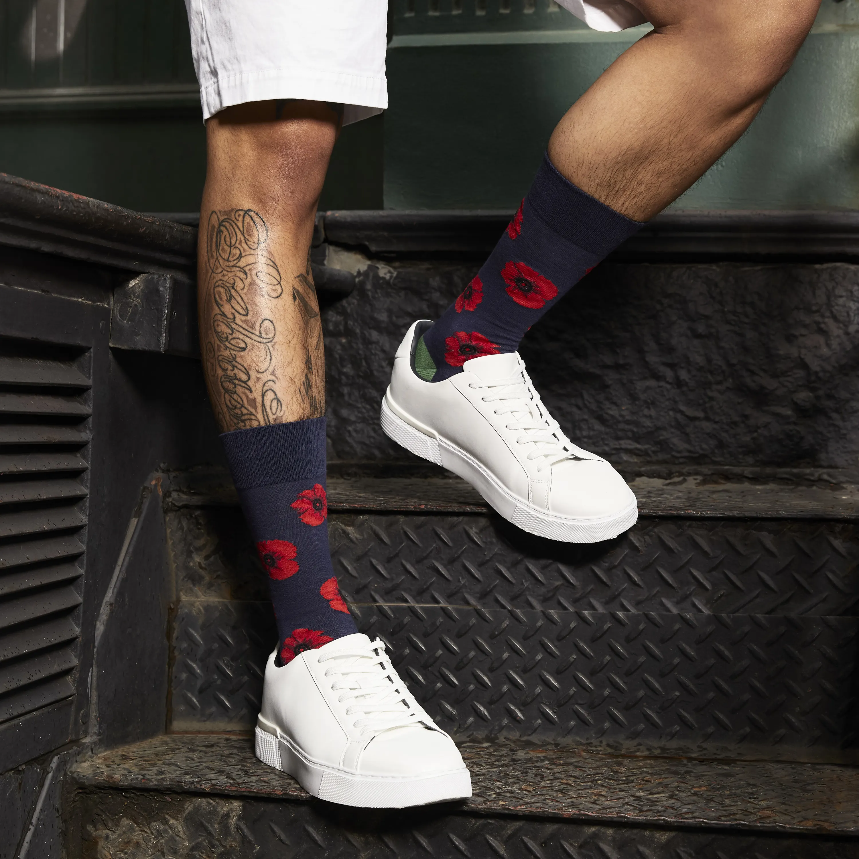 HOTSOX Men's Floral Crew Sock